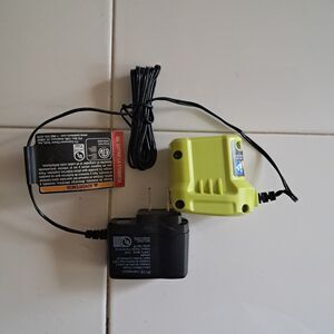 Ryobi P119 18v 18 volt ONE+ NiCad Lithium Ion Battery Charger
